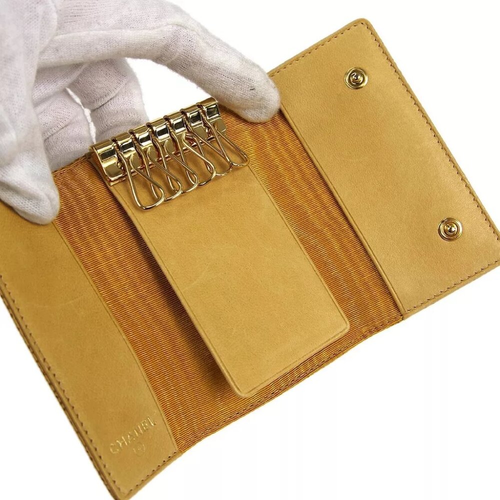 Chanel Key Case Beige Calfskin Small Good - Picture 3 of 8